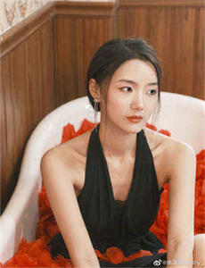动漫美女性侵视频-异种 电影