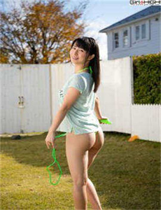 像燃烧女子的画像